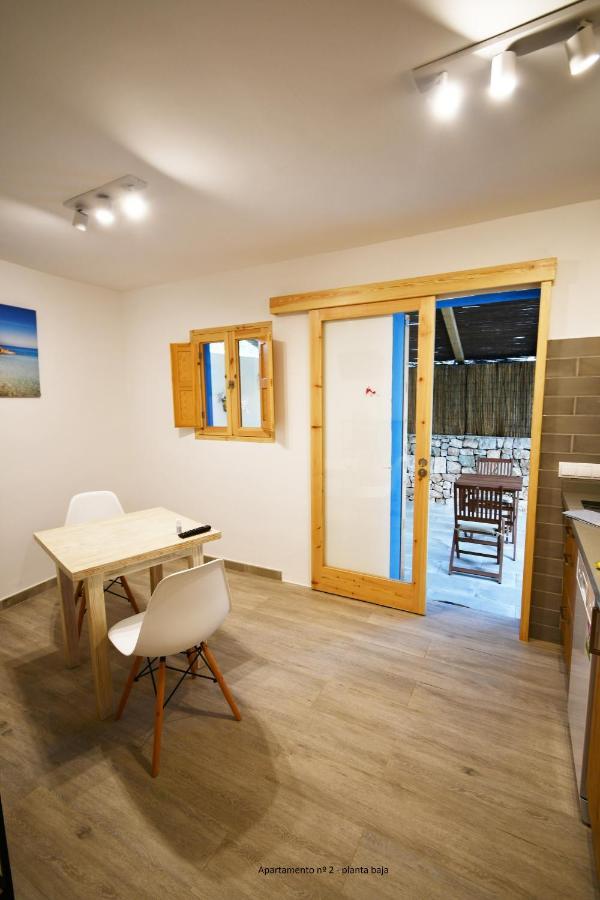 Apartamentos Cas Xurrac Эс-Кало Экстерьер фото